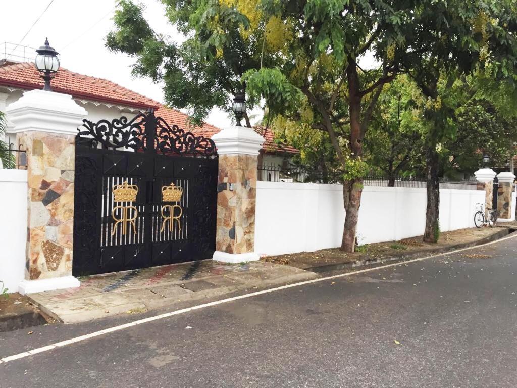 Grand Villa Negombo Exterior foto